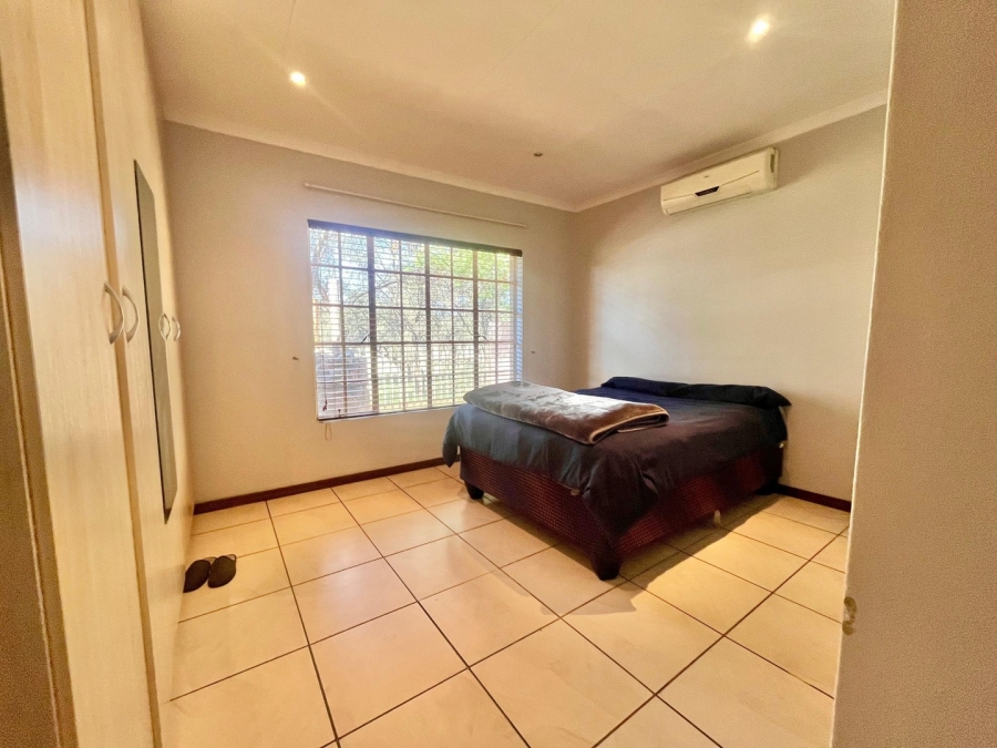 3 Bedroom Property for Sale in Hexrivier Lifestyle Estate North West